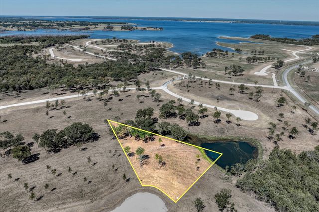 533 Timberland Heights, Windom, TX 75492