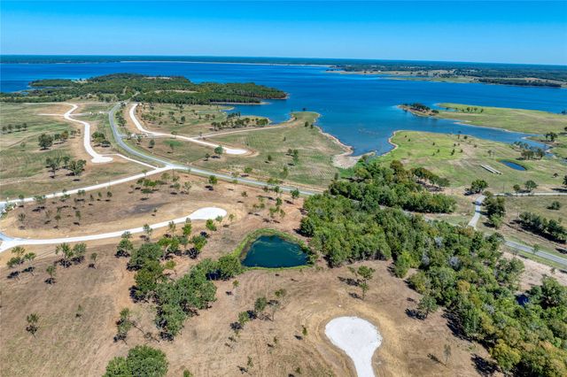 533 Timberland Heights, Windom, TX 75492