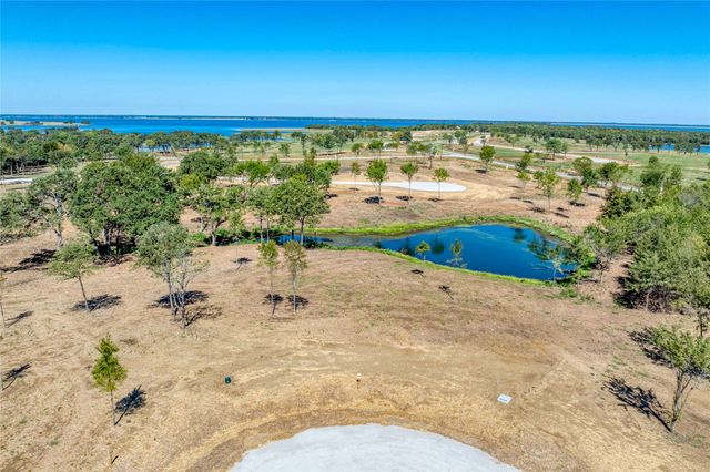 533 Timberland Heights, Windom, TX 75492