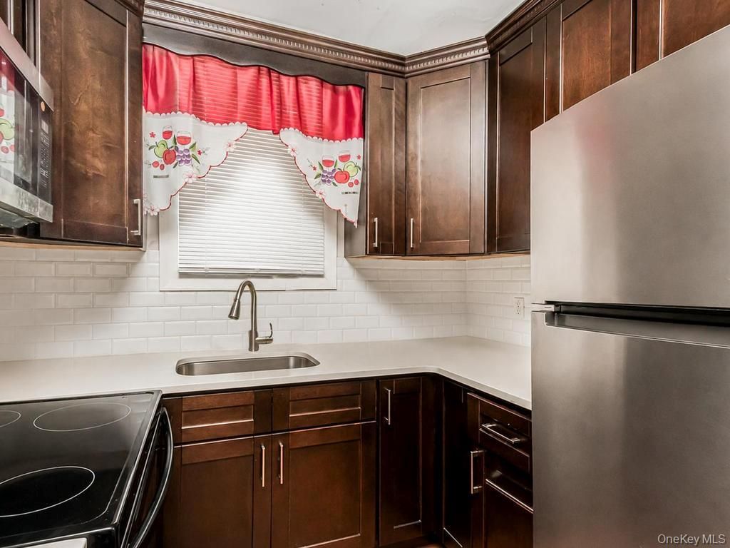 3057 Williamsbridge Road, Bronx, NY 10467 — photo 2