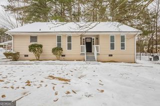 6695 Buckhurst Trail, Atlanta, GA 30349