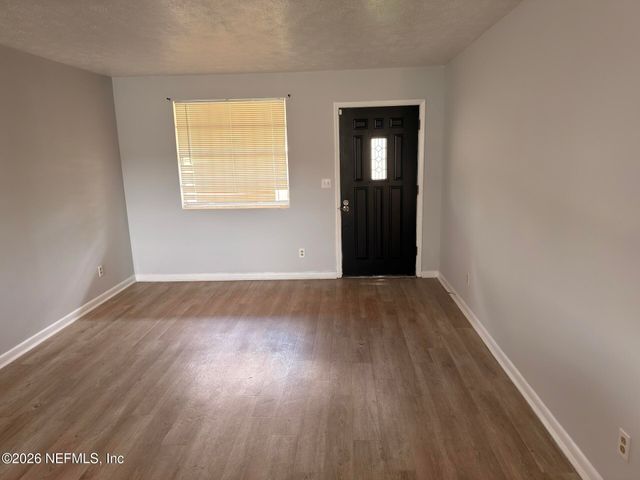 9806 PRIORY Avenue, Jacksonville, FL 32208