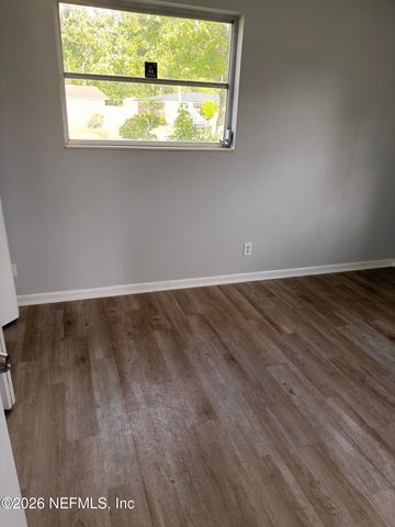 9806 PRIORY Avenue, Jacksonville, FL 32208