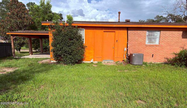 9806 PRIORY Avenue, Jacksonville, FL 32208