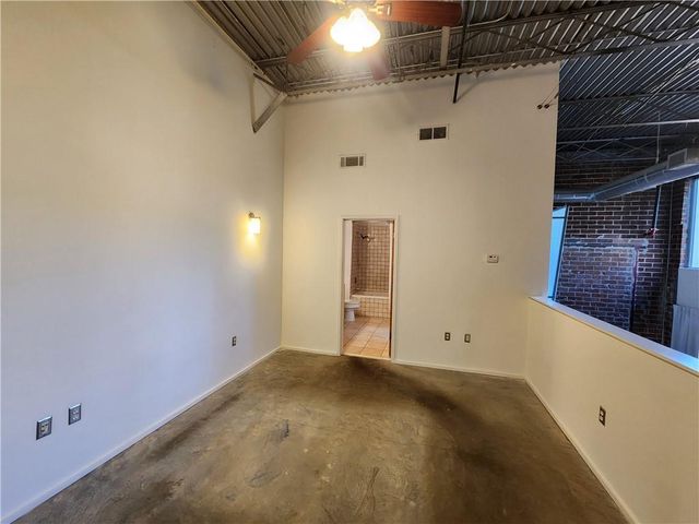 195 Arizona Avenue NE 149, Atlanta, GA 30307