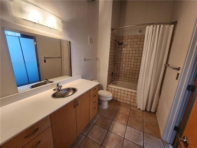 195 Arizona Avenue NE 149, Atlanta, GA 30307