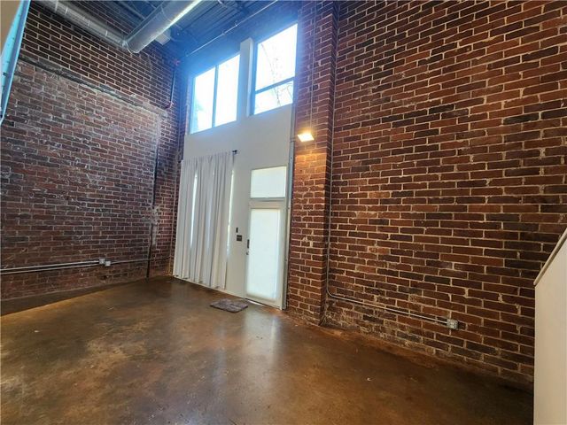 195 Arizona Avenue NE 149, Atlanta, GA 30307