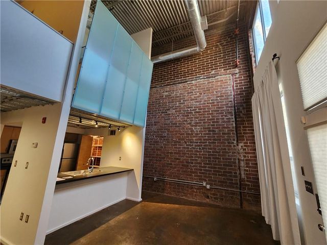 195 Arizona Avenue NE 149, Atlanta, GA 30307