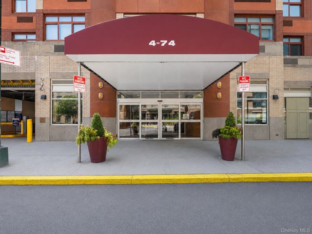 4-74 48th Avenue 29H, Long Island City, NY 11109