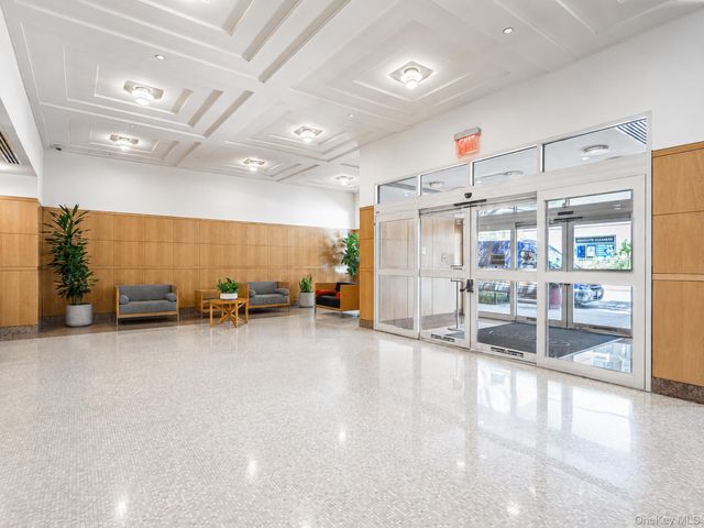4-74 48th Avenue 29H, Long Island City, NY 11109