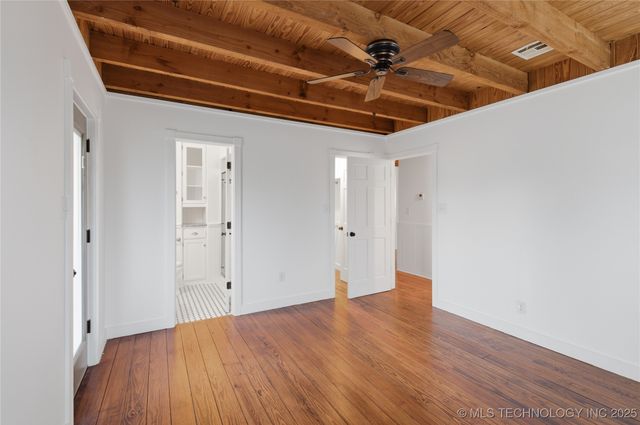 60 Edgewood Road, Eufaula, OK 74432