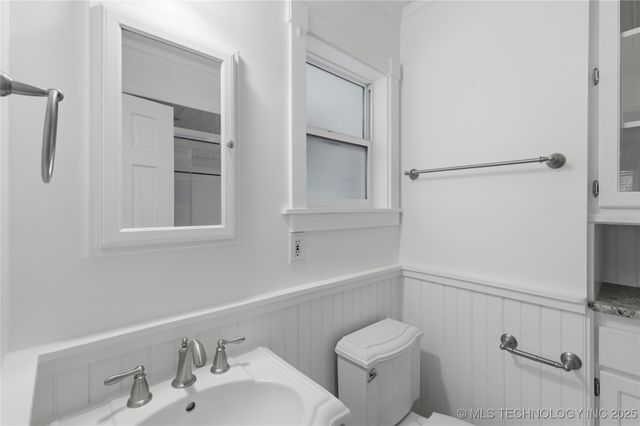 60 Edgewood Road, Eufaula, OK 74432