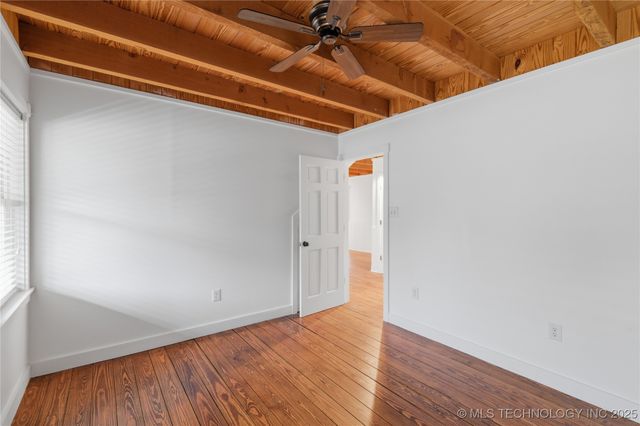 60 Edgewood Road, Eufaula, OK 74432