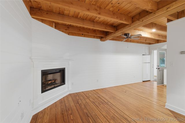 60 Edgewood Road, Eufaula, OK 74432