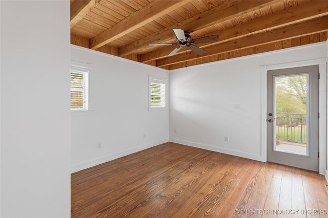 60 Edgewood Road, Eufaula, OK 74432