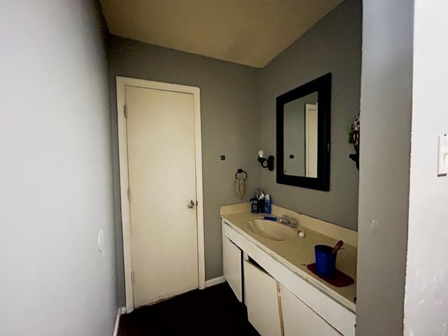 5237 FLOWERING PEACH DR, Memphis, TN 38115