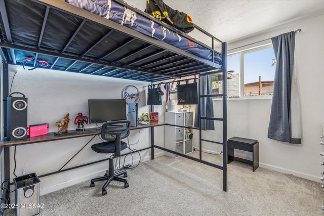 8448 E Ruby Drive, Tucson, AZ 85730