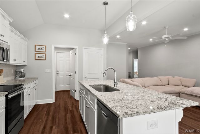 1960 Crimson, Cottondale, AL 35453