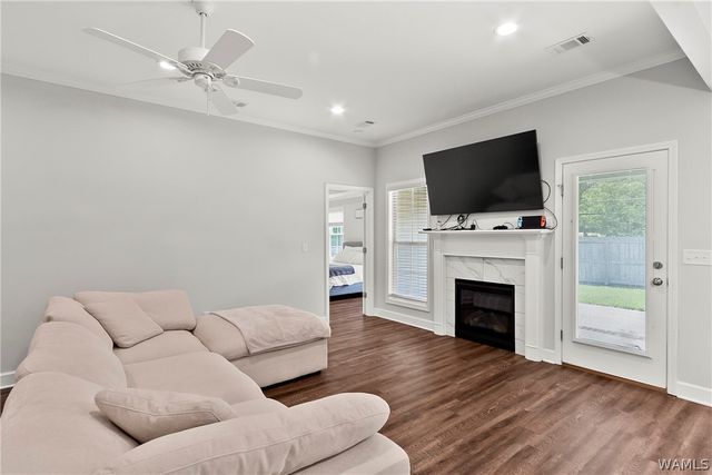 1960 Crimson, Cottondale, AL 35453