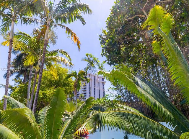 4000 Towerside Ter 604, Miami, FL 33138