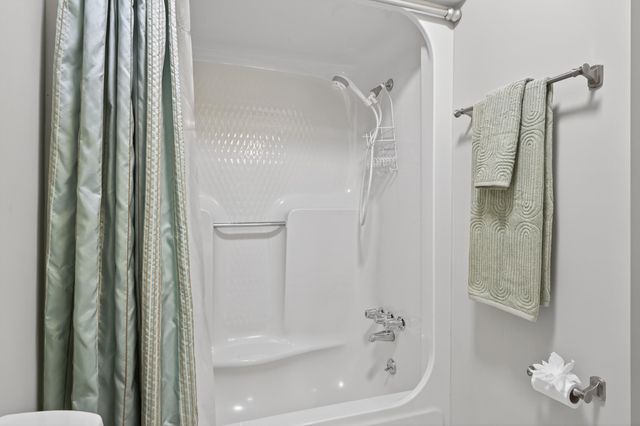 1817 Love Springs Rd, Gaffney, SC 29341