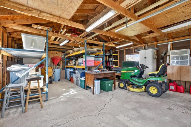 1817 Love Springs Rd, Gaffney, SC 29341