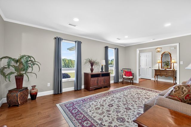 1817 Love Springs Rd, Gaffney, SC 29341