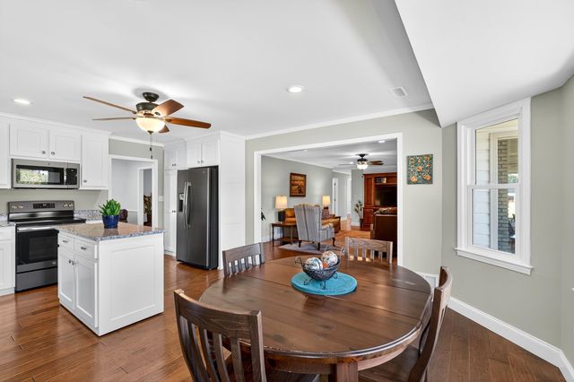 1817 Love Springs Rd, Gaffney, SC 29341