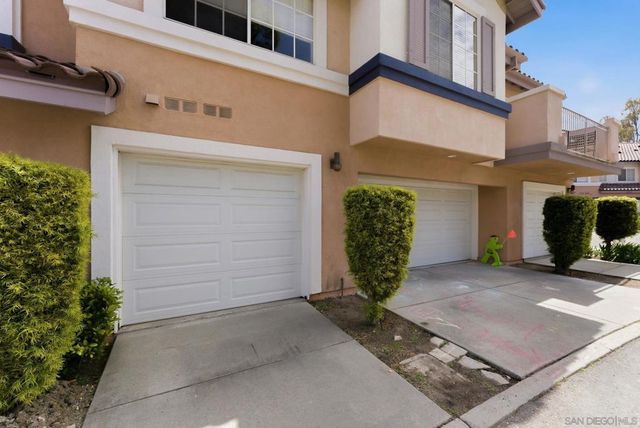 12041 Tivoli Park Row 2, San Diego, CA 92128