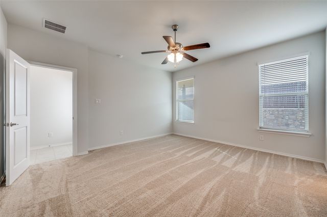 632 Coleman Street, Aubrey, TX 76227