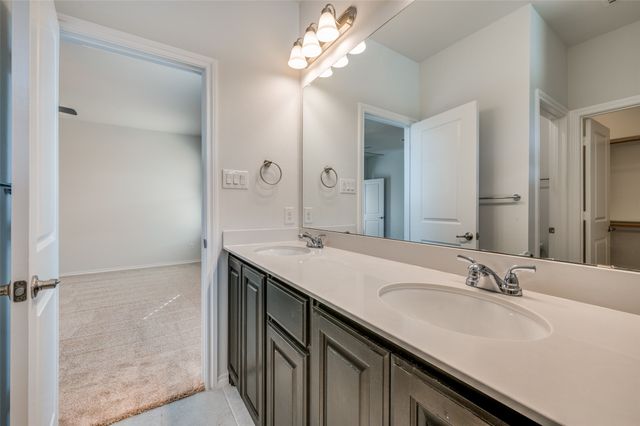 632 Coleman Street, Aubrey, TX 76227