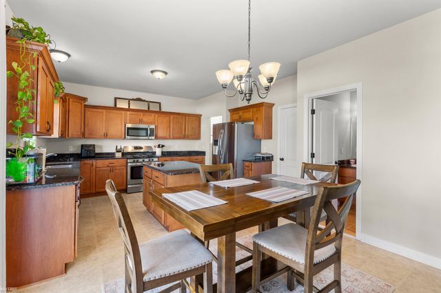 8101 Peninsula Circle, Mundy Twp, MI 48439