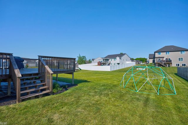 8101 Peninsula Circle, Mundy Twp, MI 48439