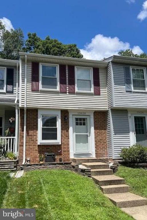13626 FOREST POND CT, Centreville, VA 20121