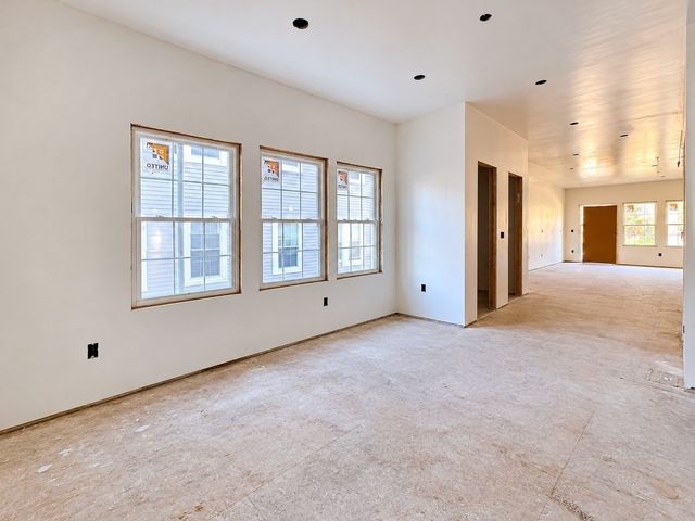 29 Westmore 29, Boston, MA 02126
