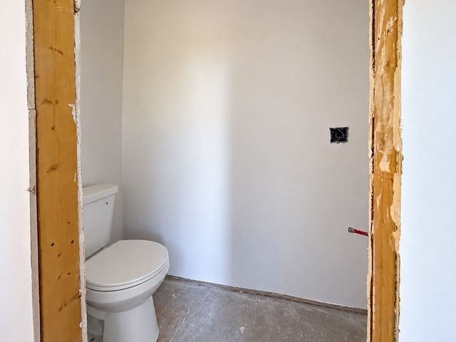 29 Westmore 29, Boston, MA 02126