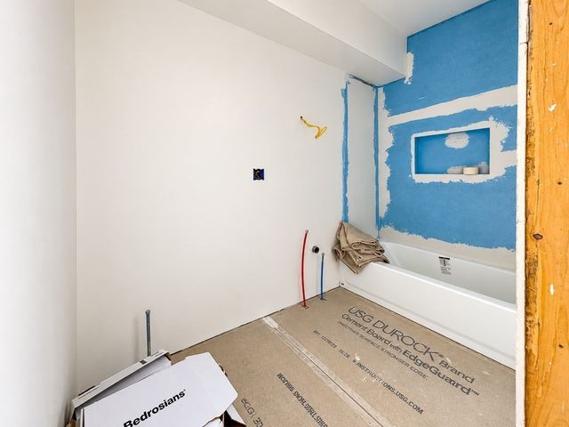 29 Westmore 29, Boston, MA 02126