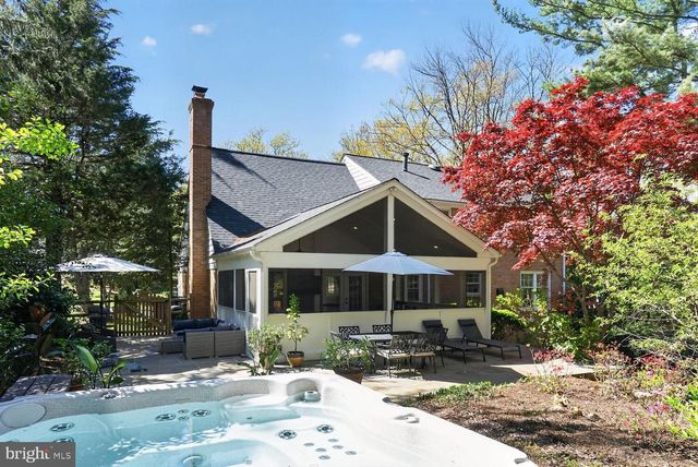 3811 BENT BRANCH RD, Falls Church, VA 22041
