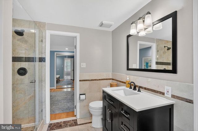 3811 BENT BRANCH RD, Falls Church, VA 22041