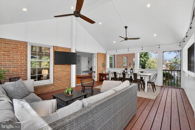 3811 BENT BRANCH RD, Falls Church, VA 22041