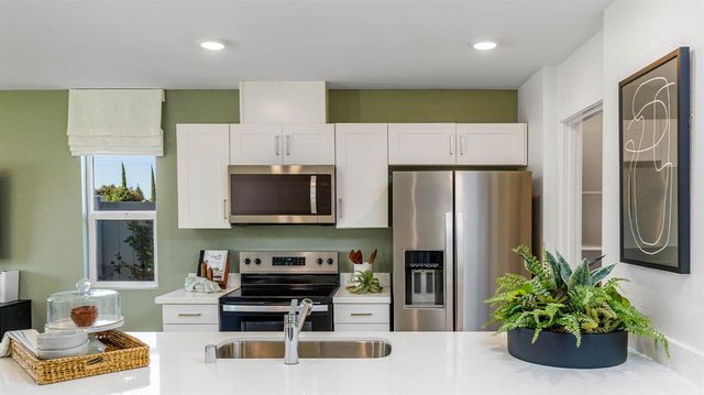 929 Northern Sky Pl, Sacramento, CA 95834