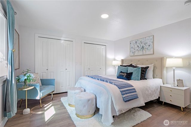 11527 NE 113th Place, Kirkland, WA 98033