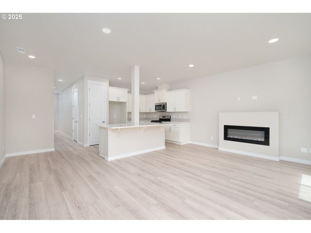 2897 S Heather St Lot 848, Cornelius, OR 97113