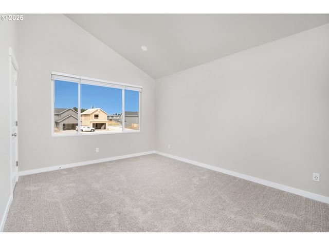 2897 S Heather St Lot 848, Cornelius, OR 97113