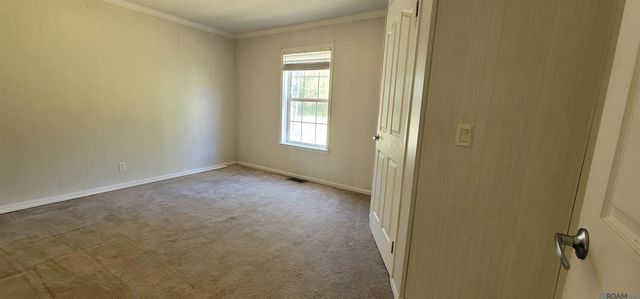 10944 Monroe Perkins Rd, Denham Springs, LA 70726