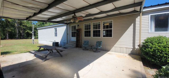10944 Monroe Perkins Rd, Denham Springs, LA 70726