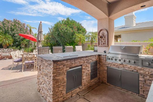 4 Chandon Court, Rancho Mirage, CA 92270