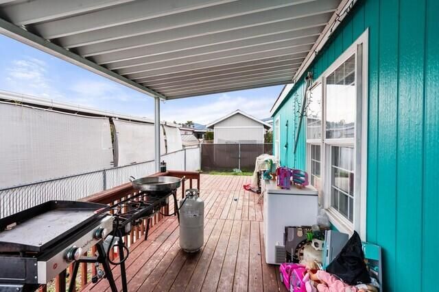 1570 S Peach Street SPC 26, Medford, OR 97501