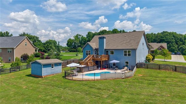 1010 Gold Finch Drive, Jefferson, GA 30549