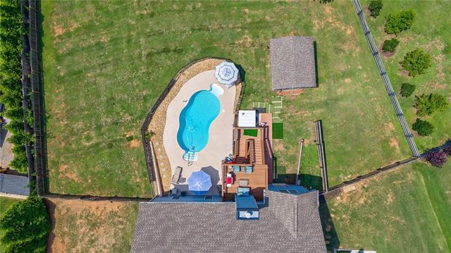 1010 Gold Finch Drive, Jefferson, GA 30549